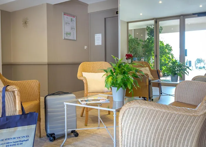 Saint-raphaël, 1 Pièce, 3 Personnes - Fr-1-466a-39 Appartement Saint-Raphaël